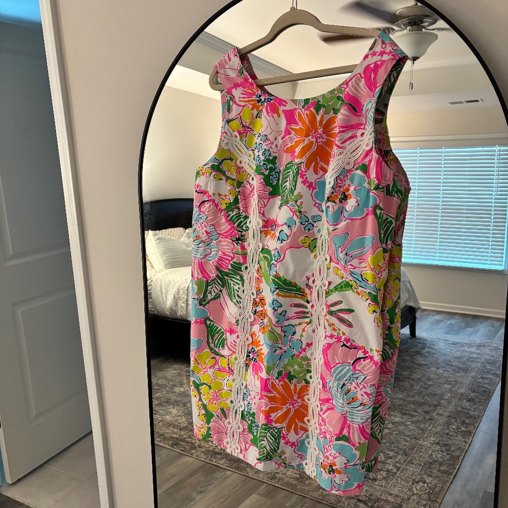NWT Lilly Pulitzer Noisey Posey Shift Size 22